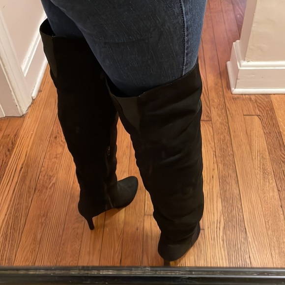 Black suede zippered boots size 8W 4 inch heels sexy knee length - Picture 4 of 10